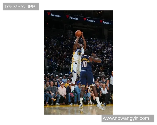 库里在加时赛中展现绝佳表现助勇士逆转开拓者精彩瞬间回顾